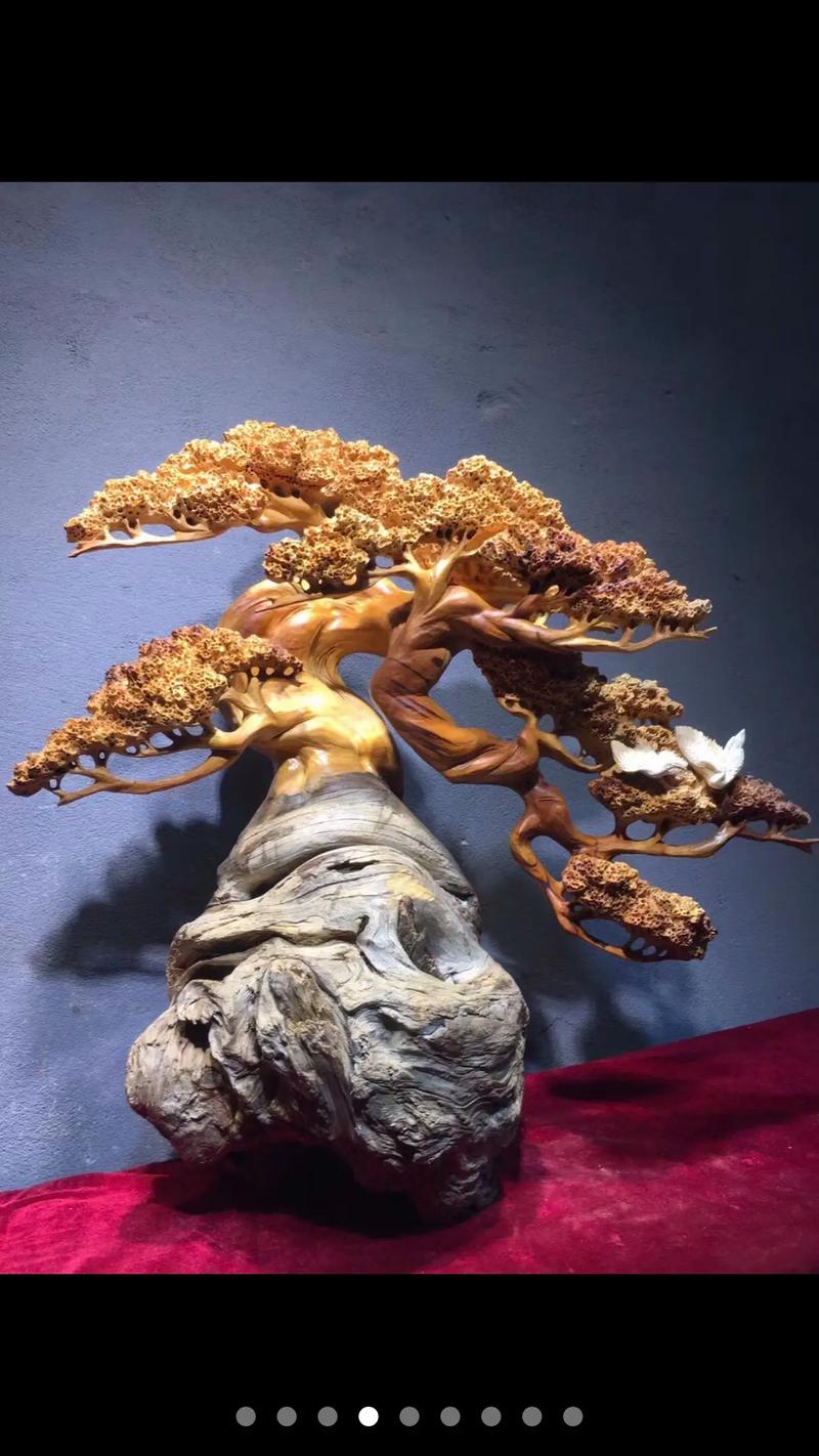 太行山崖柏根雕 自然與技藝的完美融合